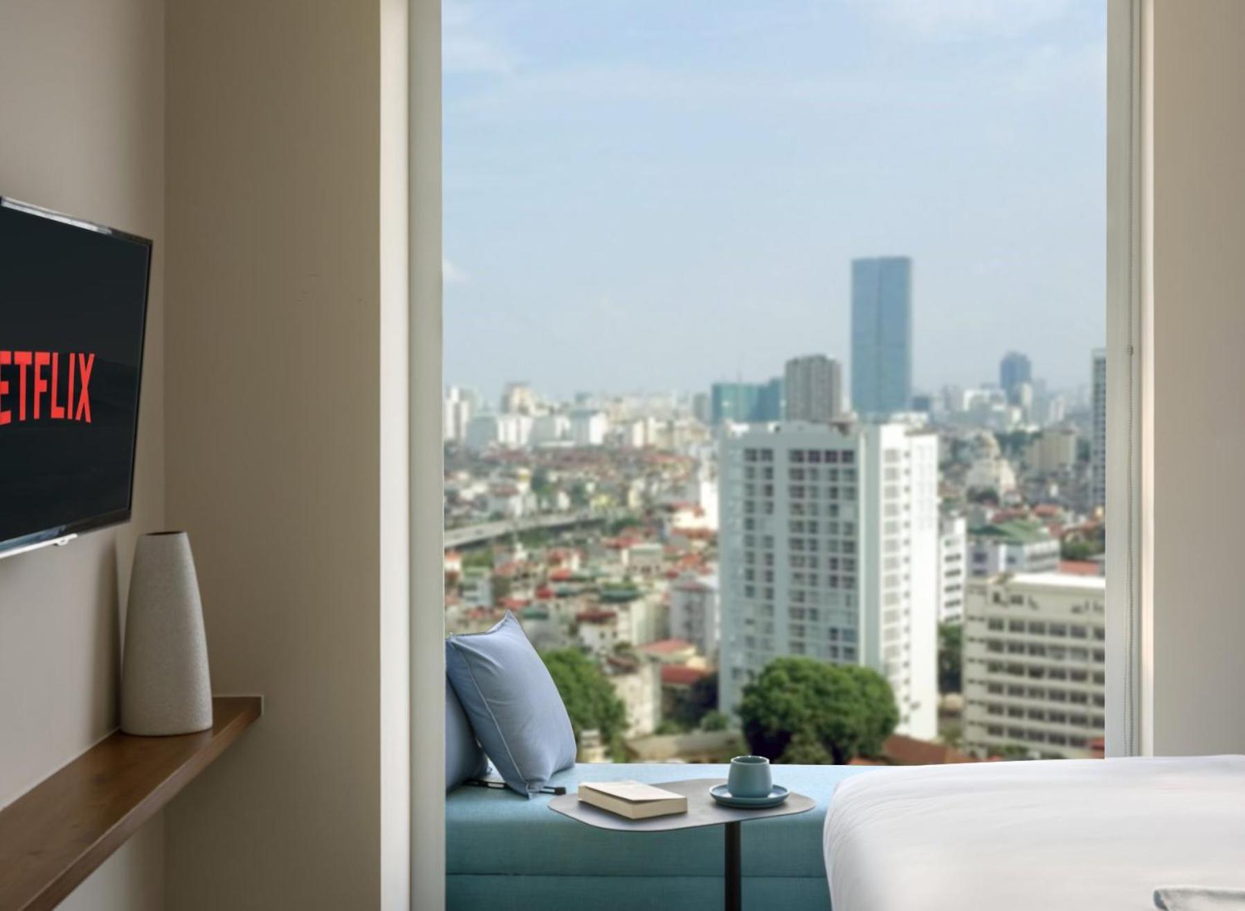 M Village Hotel Tao Dan Park Хошимин Экстерьер фото